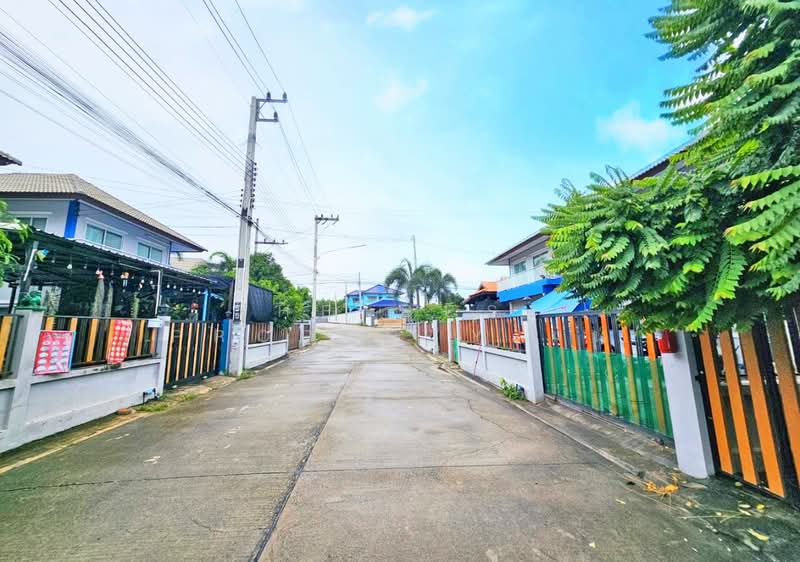 จุกกะเฌอแลนด์แอนเฮ้าส์ 7 ศรีราชา, Chon Buri (Pattaya), Bueng, Si Racha, Chon Buri (Pattaya), 3 Bedrooms, 100 sqm, Single Detached House For Sale, by The Best Property มน, 500424737 - DDproperty.com