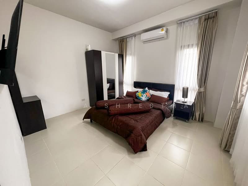 Baan Dusit Pattaya Lake, Chon Buri (Pattaya), Entrance Road, Huai Yai, Bang Lamung (Pattaya), Chon Buri (Pattaya), 3 Bedrooms, 190 sqm, Single Detached House For Sale, by Sita Shrestha, 500424741 - DDproperty.com
