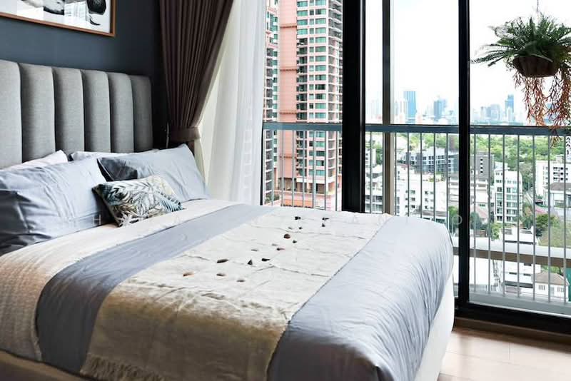 Park Origin Phrom Phong (Park 24), Bangkok, 68 Soi Sukhumvit 24, Khong Tan, Khlong Toei, Bangkok, 1 Bedroom, 30 sqm, Condo For Rent, by Chayanin Khanijou, 500424760 - DDproperty.com