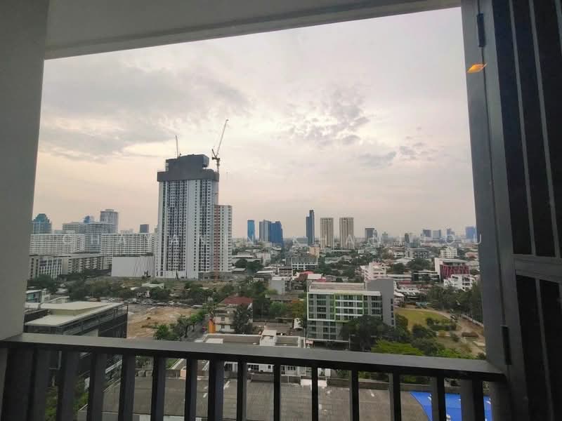 M Thonglor 10, Bangkok, 9 Soi Ekkamai 12, Ekkamai Road, Khlong Tan Nua, Watthana, Bangkok, 1 Bedroom, 30 sqm, Condo For Rent, by Chayanin Khanijou, 500424774 - DDproperty.com