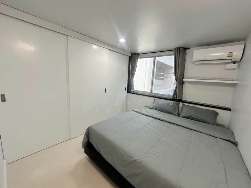 15 Suite, Bangkok, 73 1 Sukhumvit 15, Khlongtoei Nua, Watthana, Bangkok, 1 Bedroom, 43 sqm, Condo For Rent, by Chirattiya Lakkham, 500424778 - DDproperty.com