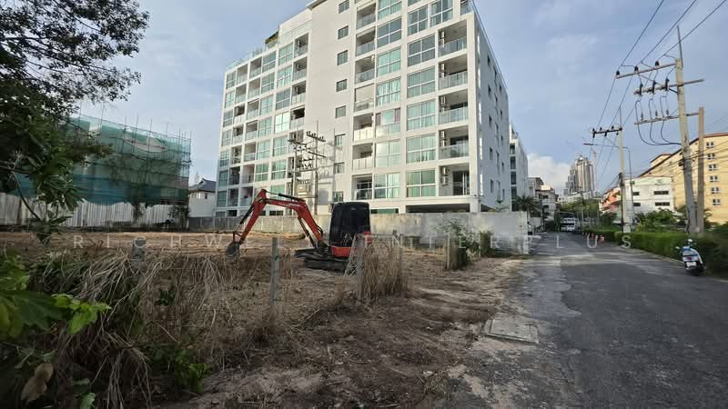 Land for sale on the seaside, prime location, Pratumnak Hill Soi 5, South Pattaya, land size 199 sq, Chon Buri (Pattaya), Nong Pru, Bang Lamung (Pattaya), Chon Buri (Pattaya), , 798 sqm, Land For Sale, by RICHWELL INTERPLUS, 500424788 - DDproperty.com