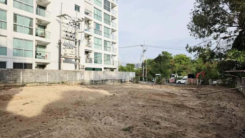 ขายที่ดินฝั่งทะเลทำเลทองเขาพระตำหนักซอย 5 พัทยาใต้ เนื้อที่ 199 ตรว., ชลบุรี, หนองปรือ, บางละมุง, ชลบุรี, 798 ตร.ม., ที่ดิน ขาย, โดย RICHWELL INTERPLUS, 500424788 - DDproperty.com