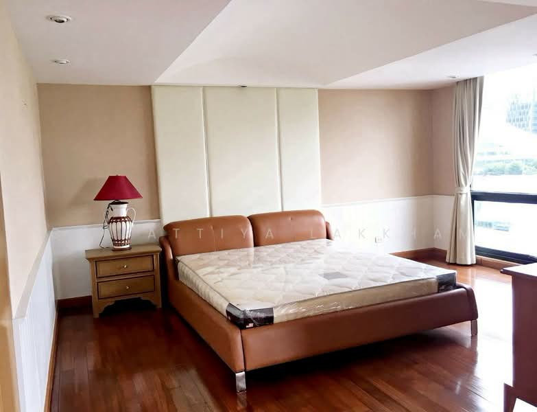 Somkid Gardens, Bangkok, Ploenchit, Lumphini, Pathum Wan, Bangkok, 4 Bedrooms, 250 sqm, Condo For Rent, by Chirattiya Lakkham, 500424806 - DDproperty.com