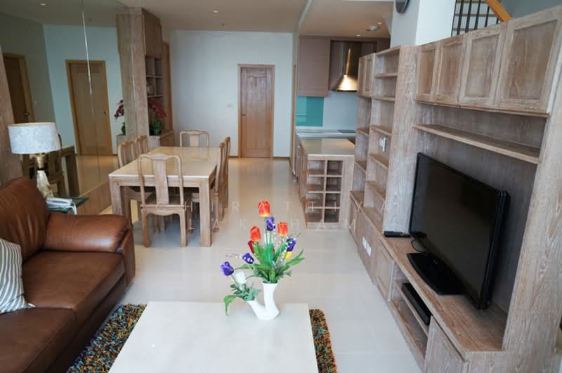 The Emporio Place, Bangkok, 93 Soi Sukhumvit 24, Sukhumvit Road, Khong Tan, Khlong Toei, Bangkok, 1 Bedroom, 84 sqm, Condo For Rent, by Chirattiya Lakkham, 500424810 - DDproperty.com