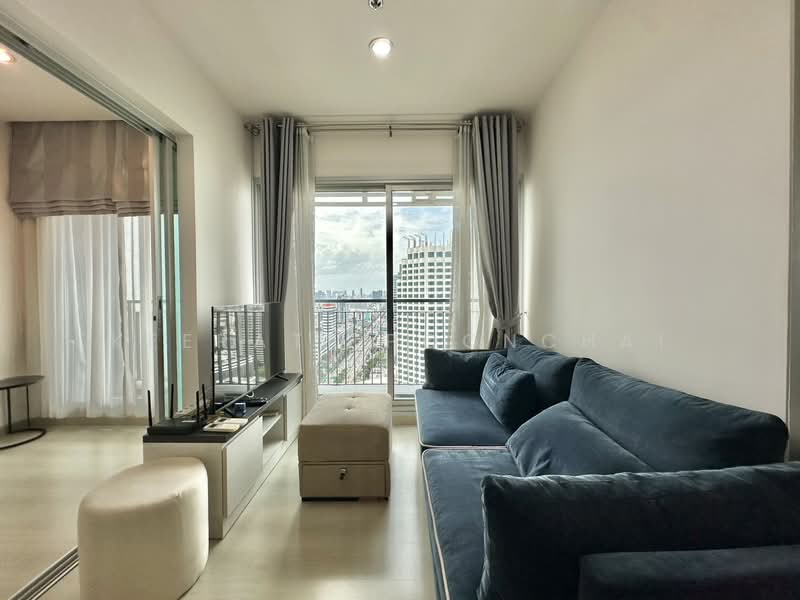 Life Ratchadapisek, Bangkok, 279 Ratchadapisaek Road, Huai Khwang, Bangkok, 2 Bedrooms, 46 sqm, Condo For Rent, by Keerati Poonchai, 500424820 - DDproperty.com