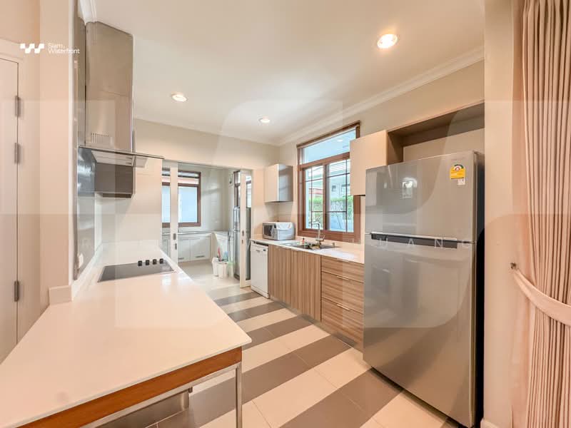 Narasiri Pattanakarn-Srinakarin, Bangkok, 878 Soi Srinakarin 20, Khlong Chan, Bang Kapi, Bangkok, 3 Bedrooms, 374 sqm, Single Detached House For Rent, by Ratchawan Huang, 500424821 - DDproperty.com