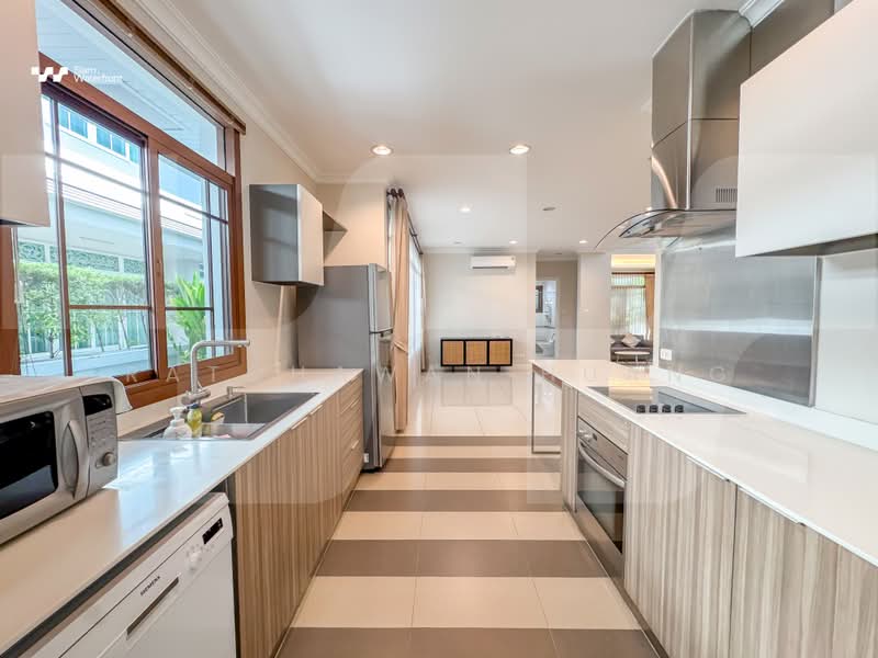 Narasiri Pattanakarn-Srinakarin, Bangkok, 878 Soi Srinakarin 20, Khlong Chan, Bang Kapi, Bangkok, 3 Bedrooms, 374 sqm, Single Detached House For Rent, by Ratchawan Huang, 500424821 - DDproperty.com