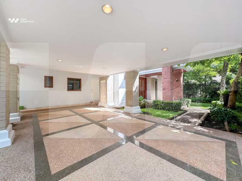 Narasiri Pattanakarn-Srinakarin, Bangkok, 878 Soi Srinakarin 20, Khlong Chan, Bang Kapi, Bangkok, 3 Bedrooms, 374 sqm, Single Detached House For Rent, by Ratchawan Huang, 500424821 - DDproperty.com