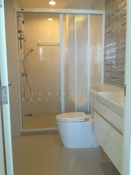 Life @ Ladprao 18, Bangkok, Ladprao Road, Jom Phon, Chatuchak, Bangkok, 1 Bedroom, 45 sqm, Condo For Rent, by Forty-Six Real Estate Group, 500424851 - DDproperty.com