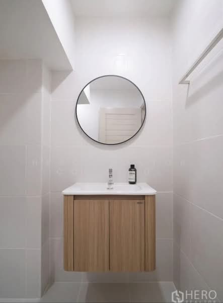 Baan Klang Muang British Town Srinakarin, Samut Prakan, Soi Baan Klang Muang British Town Srinakarin, Bang Kaeo, Bang Plee, Samut Prakan, 3 Bedrooms, 230 sqm, Townhouse For Rent, by Hero Realtor Co., Ltd., 500424853 - DDproperty.com