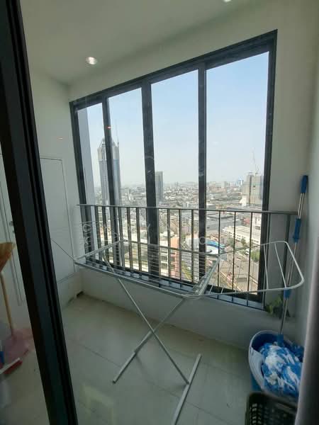 IDEO Q Chula - Samyan, Bangkok, 660-662 Rama 4 Road, Maha Phrutharam, Bang Rak, Bangkok, 1 Bedroom, 34 sqm, Condo For Rent, by Chayanin Khanijou, 500424860 - DDproperty.com