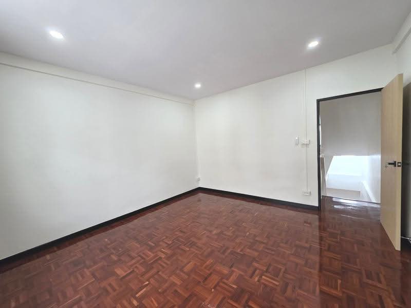 Phairoj Village Bangna, Bangkok, Bang Na Nuea, Bang Na, Bangkok, 3 Bedrooms, 100 sqm, Townhouse For Sale, by วิฑูรย์ รีวราบัณฑิต, 500424884 - DDproperty.com