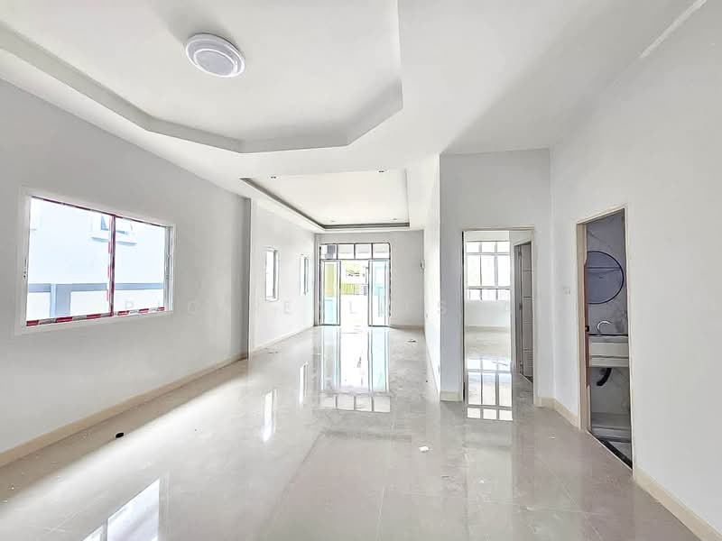 House for Sale Near Mabprachan Lake East Pattaya 3 Bedroom, Chon Buri (Pattaya), Bang Lamung, Bang Lamung (Pattaya), Chon Buri (Pattaya), 3 Bedrooms, 212 sqm, Single Detached House For Sale, by PLC real estate, 500424931 - DDproperty.com