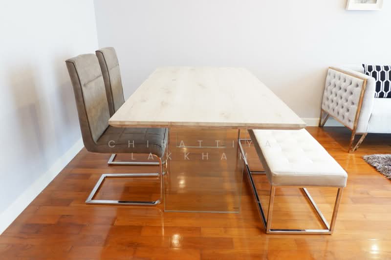 Siri Residence, Bangkok, 21 Soi Sukhumvit 24, Khong Tan, Khlong Toei, Bangkok, 1 Bedroom, 60 sqm, Condo For Rent, by Chirattiya Lakkham, 500424947 - DDproperty.com