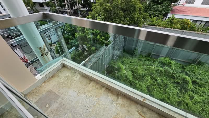 M Ville (L.A. Residence), Bangkok, 44-4 Soi Sukhumvit 61, Khlong Tan Nua, Watthana, Bangkok, 2 Bedrooms, 100 sqm, Condo For Rent, by BANGKOK PROPERTY AGENTS, 500424960 - DDproperty.com