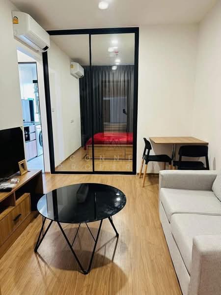 The Livin Phetkasem, Bangkok, 689 Petchkasem Road, Bang Wa, Phasi Charoen, Bangkok, 1 Bedroom, 28 sqm, Condo For Rent, by Connex Property, 500424991 - DDproperty.com