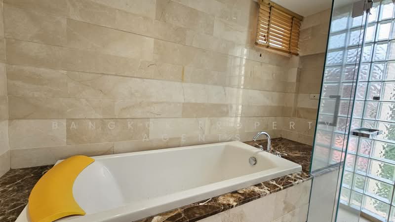 M Ville (L.A. Residence), Bangkok, 44-4 Soi Sukhumvit 61, Khlong Tan Nua, Watthana, Bangkok, 2 Bedrooms, 101 sqm, Condo For Rent, by BANGKOK PROPERTY AGENTS, 500425007 - DDproperty.com