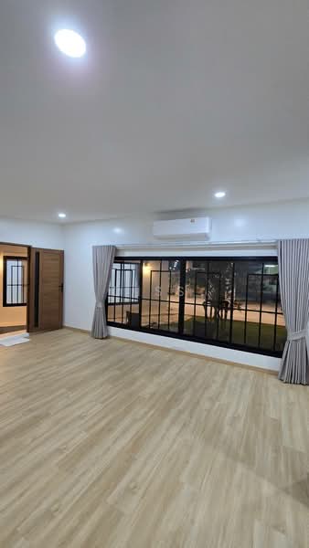 เมืองภูเก็ต, Phuket, Ratsada, Muang Phuket, Phuket, 4 Bedrooms, 200 sqm, Single Detached House For Rent, by Diss, 500425012 - DDproperty.com