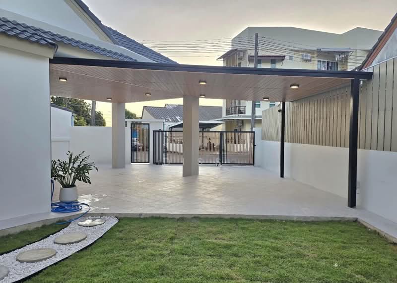เมืองภูเก็ต, Phuket, Ratsada, Muang Phuket, Phuket, 4 Bedrooms, 200 sqm, Single Detached House For Rent, by Diss, 500425012 - DDproperty.com