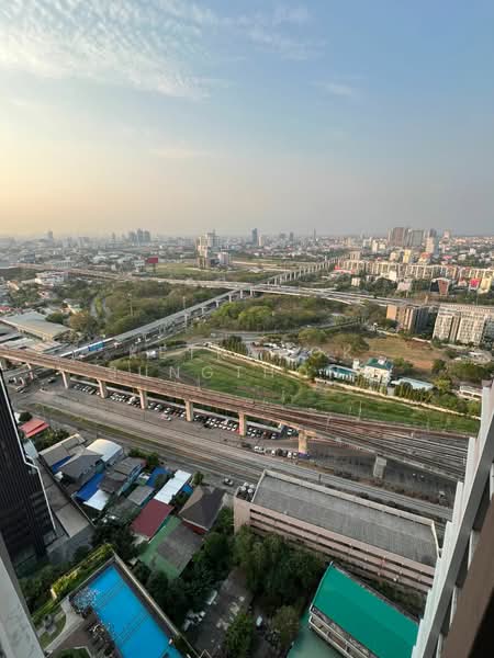 Rich Park @ Triple Station, Bangkok, 591 Srinakarin Road, Suan Luang, Bangkok, 1 Bedroom, 35 sqm, Condo For Rent, by Ketkanok Sungthong, 500425025 - DDproperty.com