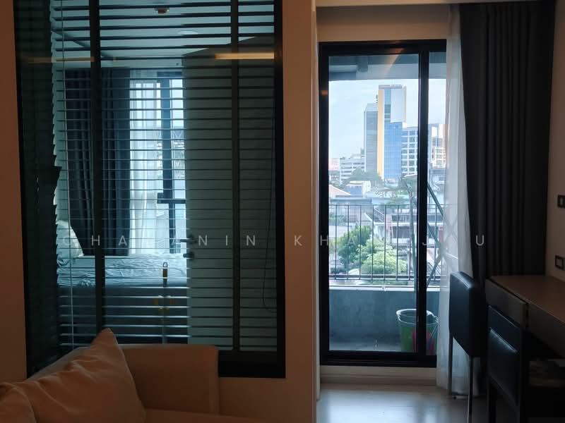 Vtara Sukhumvit 36, Bangkok, 118 Soi Saen Sabai, Phra Kanong, Khlong Toei, Bangkok, 1 Bedroom, 29 sqm, Condo For Rent, by Chayanin Khanijou, 500425032 - DDproperty.com