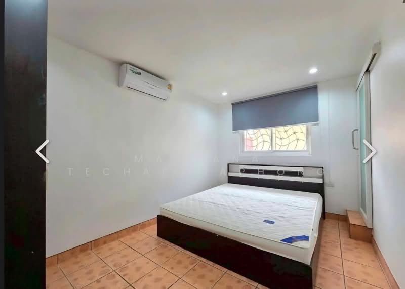 4-BR House, Chon Buri (Pattaya), Nong Pru, Bang Lamung (Pattaya), Chon Buri (Pattaya), 4 Bedrooms, 228 sqm, Single Detached House For Rent, by Mantana Techapahaphong, 500425052 - DDproperty.com