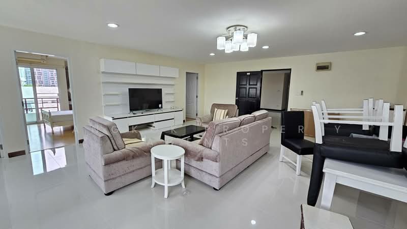 Charming Resident Ekkamai, Bangkok, 28 Soi Ekkamai 6, Sukhumvit 63 Road, Phra Kanong Nua, Watthana, Bangkok, 3 Bedrooms, 120 sqm, Condo For Rent, by BANGKOK PROPERTY AGENTS, 500425055 - DDproperty.com