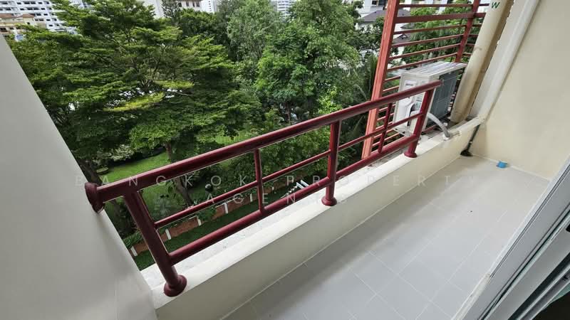 Charming Resident Ekkamai, Bangkok, 28 Soi Ekkamai 6, Sukhumvit 63 Road, Phra Kanong Nua, Watthana, Bangkok, 3 Bedrooms, 120 sqm, Condo For Rent, by BANGKOK PROPERTY AGENTS, 500425055 - DDproperty.com