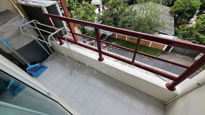 Charming Resident Ekkamai, Bangkok, 28 Soi Ekkamai 6, Sukhumvit 63 Road, Phra Kanong Nua, Watthana, Bangkok, 2 Bedrooms, 58 sqm, Condo For Rent, by BANGKOK PROPERTY AGENTS, 500425093 - DDproperty.com