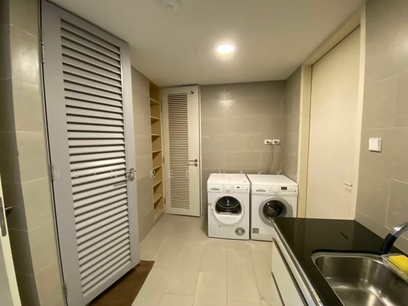 The Met Sathorn, Bangkok, 123 South Sathorn Road, Thung Maha Mek, Sathon, Bangkok, 3 Bedrooms, 192 sqm, Condo For Rent, by Nutnaree Nakkaew, 500425127 - DDproperty.com