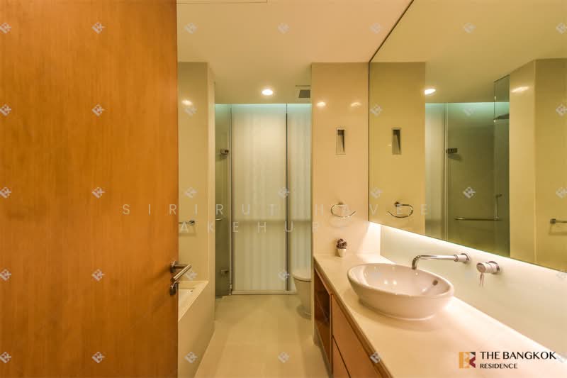Domus 16, Bangkok, 19 Soi Sukhumvit 16, Khlong Toei, Bangkok, 2 Bedrooms, 135 sqm, Condo For Sale, by Sirirut Havee Akehurst, 500425130 - DDproperty.com