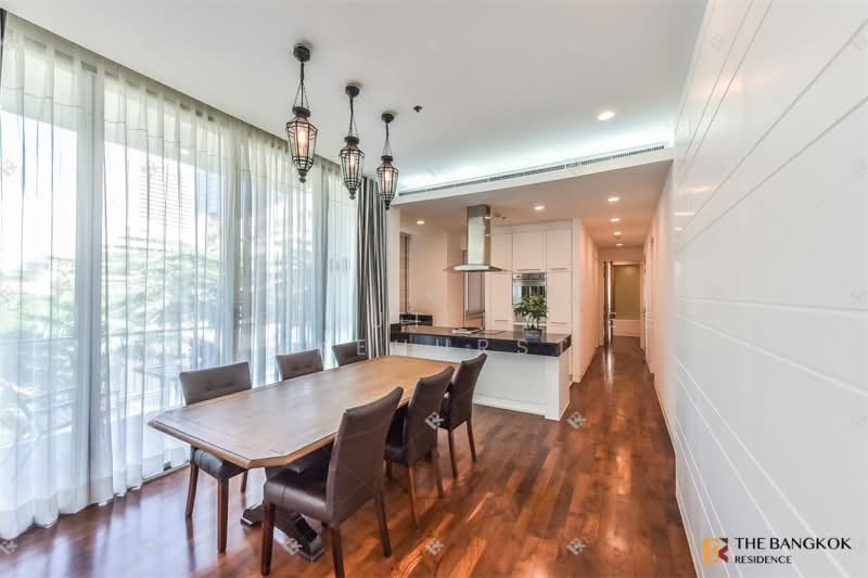 Domus 16, Bangkok, 19 Soi Sukhumvit 16, Khlong Toei, Bangkok, 2 Bedrooms, 135 sqm, Condo For Sale, by Sirirut Havee Akehurst, 500425130 - DDproperty.com