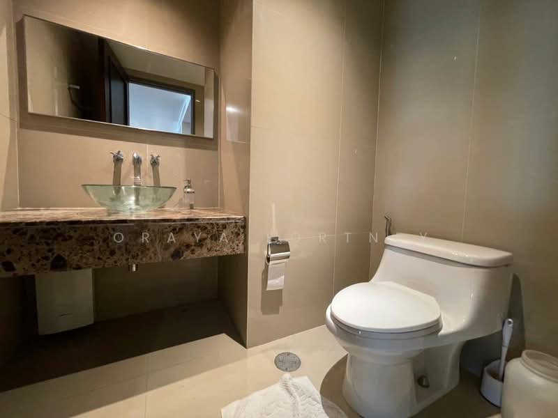 Silver Heritage, Bangkok, 96 Soi Sukhumvit 38, Phra Kanong, Khlong Toei, Bangkok, 4 Bedrooms, 349 sqm, Condo For Rent, by Oraya Fortney, 500425131 - DDproperty.com