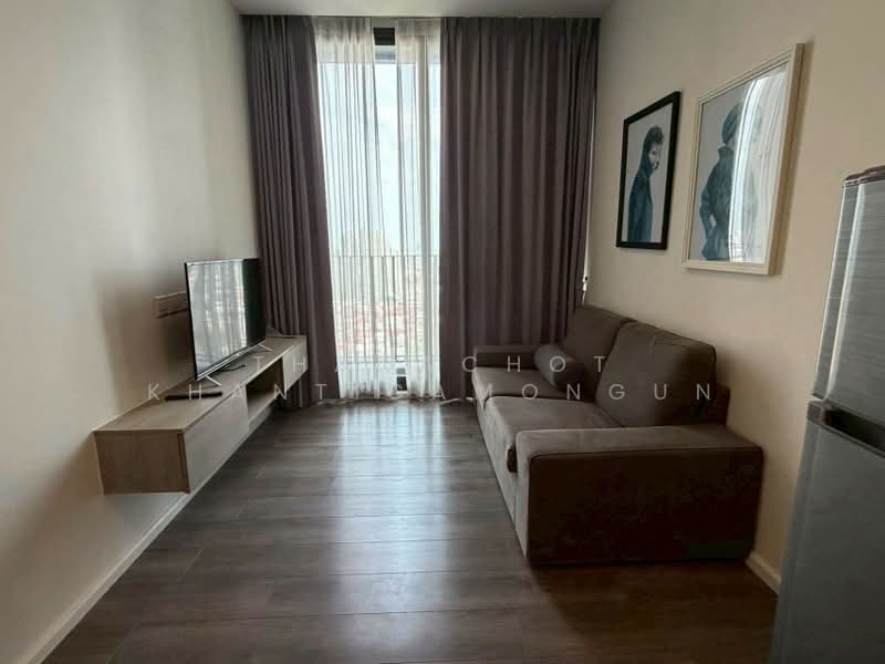 Whizdom Essence, Bangkok, 5 Piyabutr 1 Alley, Bang Chak, Phra Khanong, Bangkok, 1 Bedroom, 34 sqm, Condo For Rent, by Thanachot Khantigamongun, 500425140 - DDproperty.com