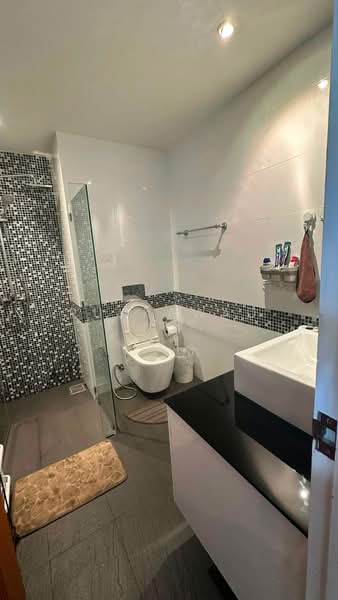 VN Residence 3, Chon Buri (Pattaya), Pratamnak Soi 5, Nong Pru, Bang Lamung (Pattaya), Chon Buri (Pattaya), 1 Bedroom, 41 sqm, Condo For Rent, by Pukkawadee Thapmathi, 500425144 - DDproperty.com