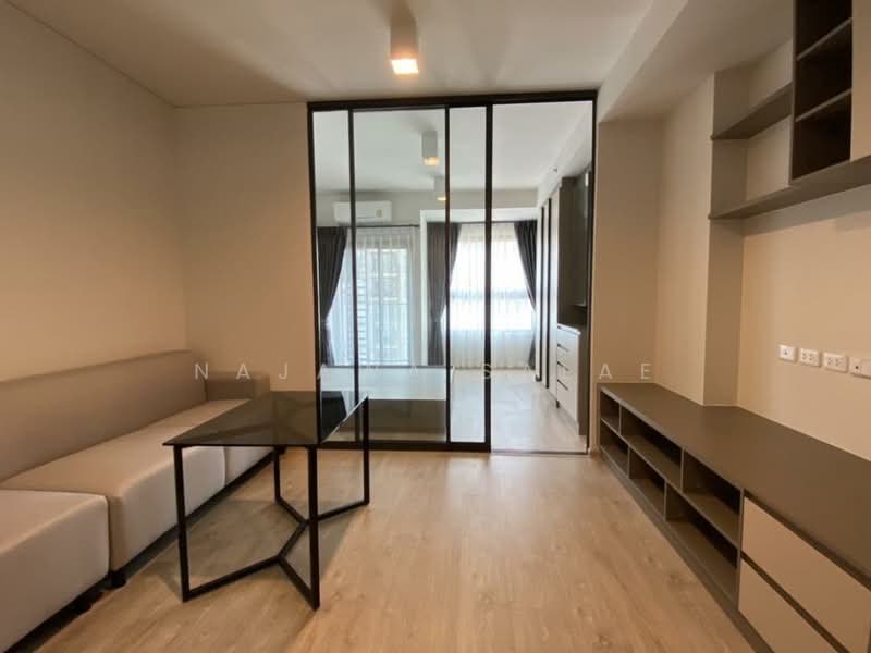 IDEO Sathorn-Wongwian Yai, Bangkok, 219 Soi Krung Thonburi 1, Khlong Ton Sai, Khlong San, Bangkok, 1 Bedroom, 35 sqm, Condo For Rent, by Najawa Salae, 500425212 - DDproperty.com