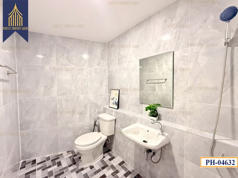 พร้อมพัฒน์ 1, Bangkok, Sam Wa Tawan Tok, Khlong Sam Wa, Bangkok, 4 Bedrooms, 140 sqm, Single Detached House For Sale, by ปภัชญา ธนัตถ์ภรณ์, 500425219 - DDproperty.com