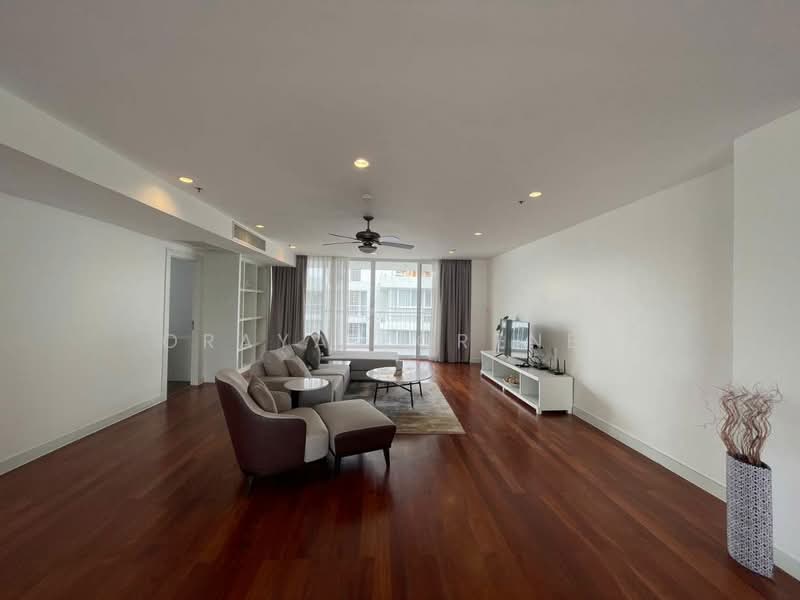 Shama Ekamai Bangkok, Bangkok, Ekamai Soi 8, Sukhumvit 63 Road, Phra Kanong Nua, Watthana, Bangkok, 4 Bedrooms, 290 sqm, Condo For Rent, by Oraya Fortney, 500425221 - DDproperty.com