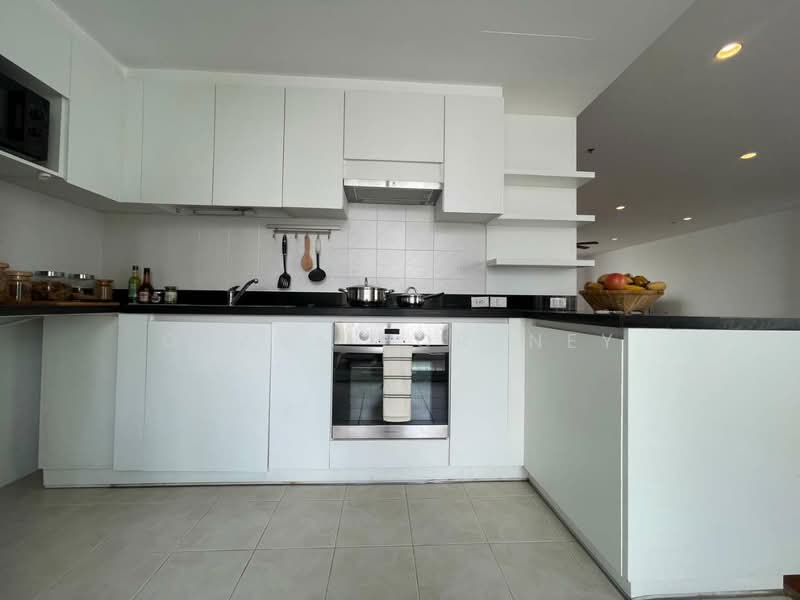 Shama Ekamai Bangkok, Bangkok, Ekamai Soi 8, Sukhumvit 63 Road, Phra Kanong Nua, Watthana, Bangkok, 4 Bedrooms, 290 sqm, Condo For Rent, by Oraya Fortney, 500425221 - DDproperty.com