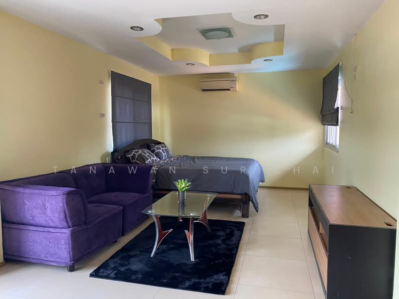 undefined, Chon Buri (Pattaya), Nong Pru, Bang Lamung (Pattaya), Chon Buri (Pattaya), 3 Bedrooms, 220 sqm, Villa For Rent, by Tanawan Surichai, 500425244 - DDproperty.com