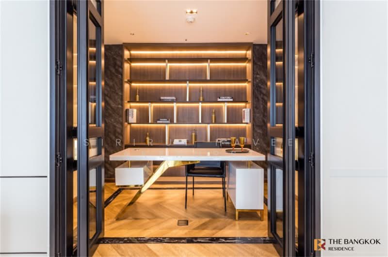 Domus 16, Bangkok, 19 Soi Sukhumvit 16, Khlong Toei, Bangkok, 3 Bedrooms, 167 sqm, Condo For Sale, by Sirirut Havee Akehurst, 500425258 - DDproperty.com
