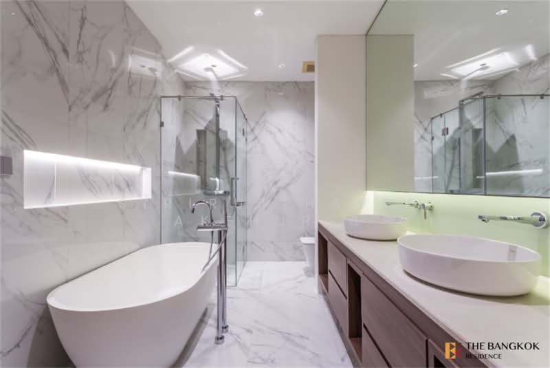 Domus 16, Bangkok, 19 Soi Sukhumvit 16, Khlong Toei, Bangkok, 3 Bedrooms, 167 sqm, Condo For Sale, by Sirirut Havee Akehurst, 500425258 - DDproperty.com