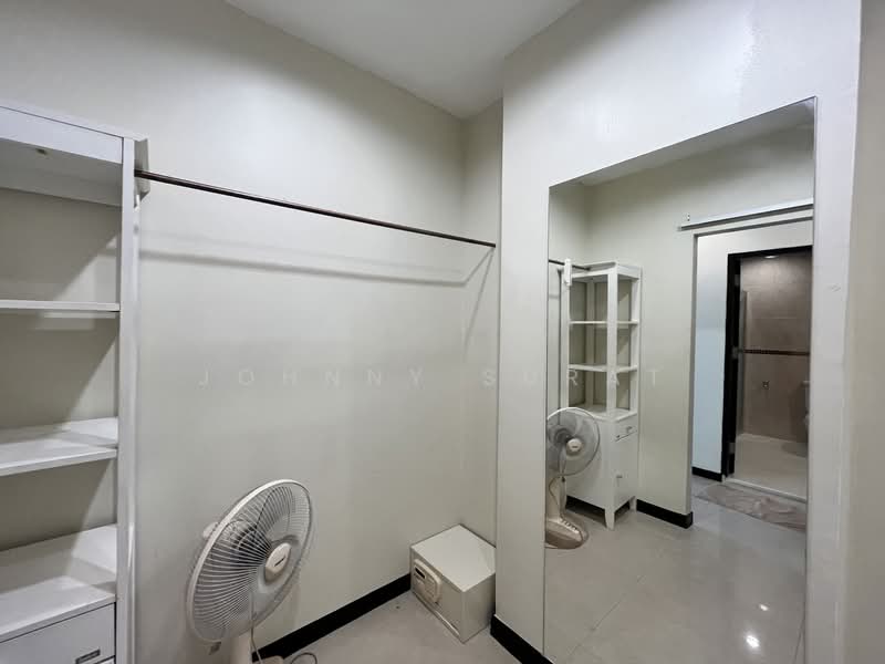Chiang Mai Riverside Condominium, Chiang Mai, Chaingmai-Lamphun, Nong Hoi, Muang Chiang Mai, Chiang Mai, 2 Bedrooms, 125 sqm, Condo For Rent, by Surat Premsri, 500425296 - DDproperty.com