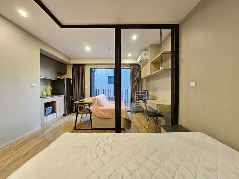 Blossom Condo @ Sathorn-Charoenrat, Bangkok, Charoen Rat Road, Thung Wat Don, Sathon, Bangkok, 1 Bedroom, 30 sqm, Condo For Rent, by Suthipong Prucksalai, 500425330 - DDproperty.com