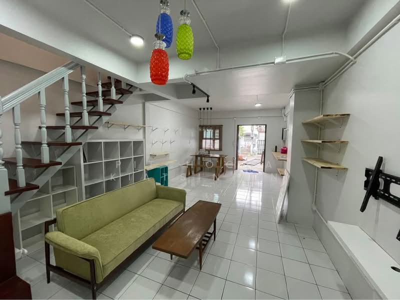 undefined, Bangkok, Lat Phrao, Bangkok, 2 Bedrooms, 120 sqm, Townhouse For Sale, by Pitchocha Kiatsinpon, 500425354 - DDproperty.com