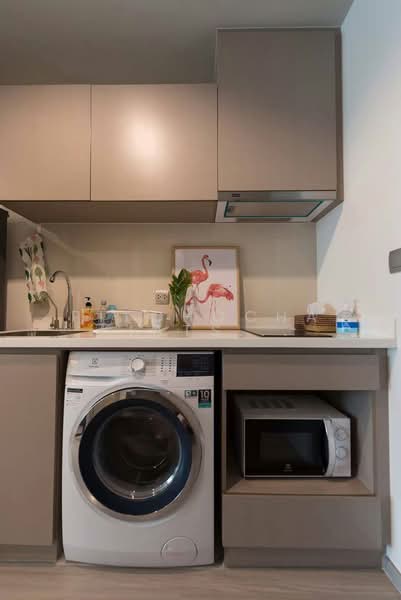 Life Ladprao, Bangkok, 992 Ladprao Road, Jom Phon, Chatuchak, Bangkok, 1 Bedroom, 30 sqm, Condo For Rent, by Pitchocha Kiatsinpon, 500425376 - DDproperty.com