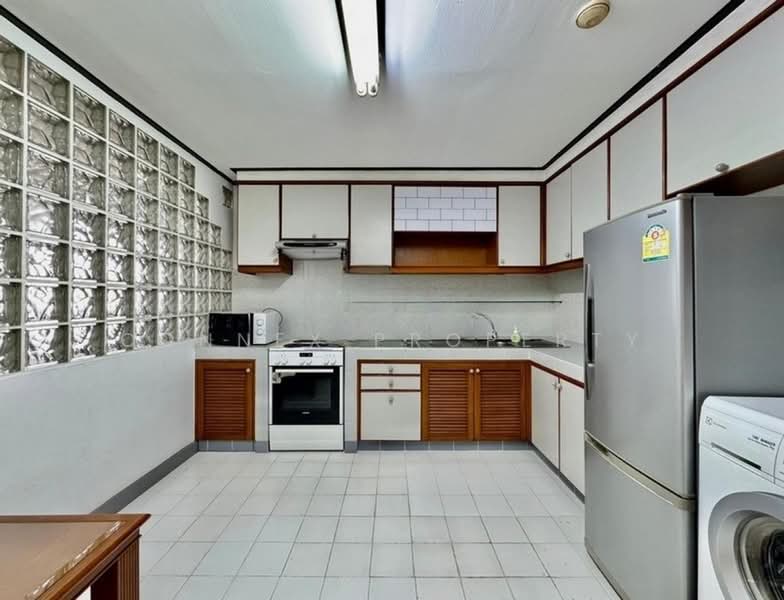 Richmond Palace, Bangkok, Soi Sukhumvit 43 Sukhumvit Road, Khlong Tan Nua, Watthana, Bangkok, 2 Bedrooms, 150 sqm, Condo For Rent, by Connex Property, 500425383 - DDproperty.com