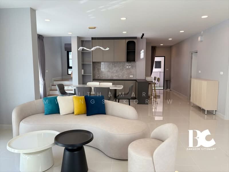 Centro Bangna Km.7, Samut Prakan, Buanakarin Road, Bang Kaeo, Bang Plee, Samut Prakan, 4 Bedrooms, 303 sqm, Single Detached House For Rent, by Juthamart Limwongsakornwanit (Ying), 500425394 - DDproperty.com