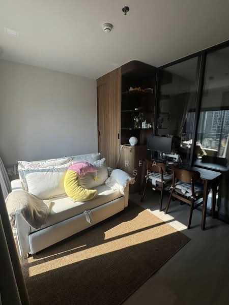Life Phahon-Ladprao, Bangkok, 996 Phahonyothin Road, Jom Phon, Chatuchak, Bangkok, 1 Bedroom, 35 sqm, Condo For Rent, by HOME Real Estate Service, 500425455 - DDproperty.com